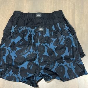 Pair of thieves, NWOT, men’s boxers set of two